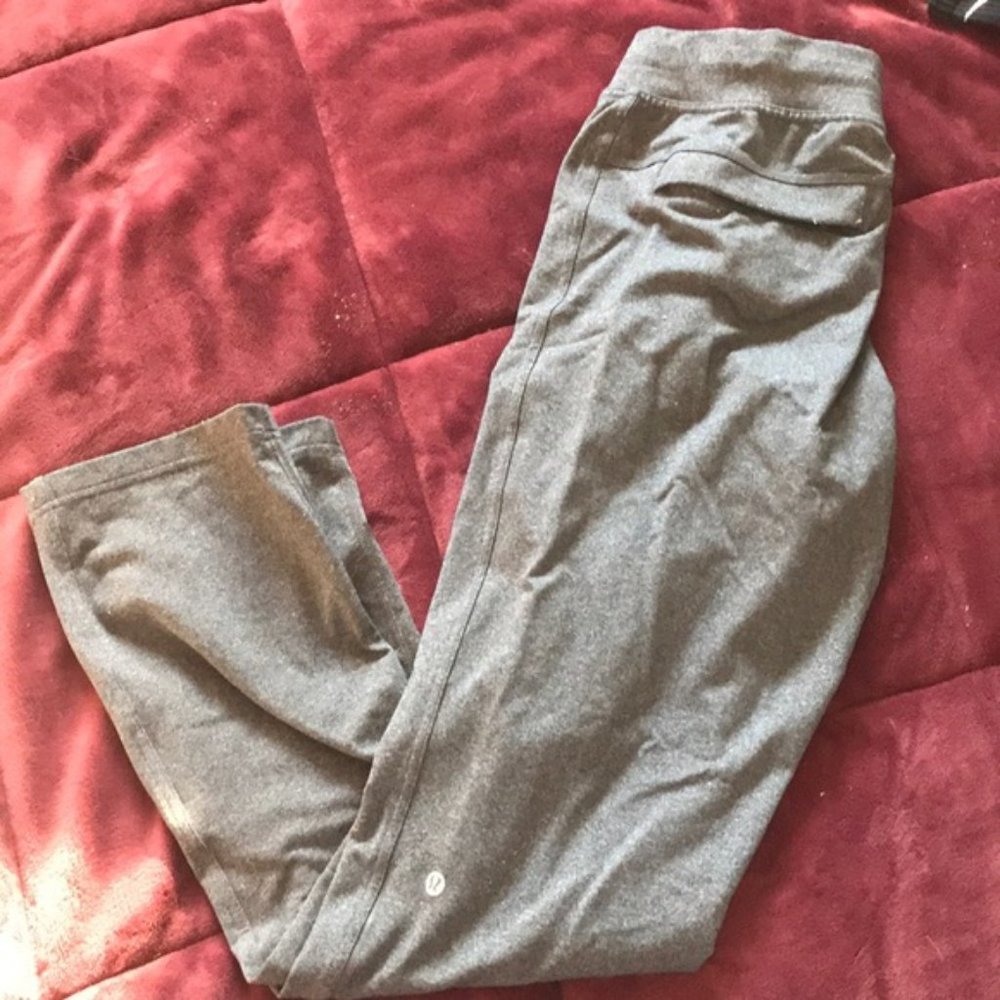 Lululemon men’s discipline pants